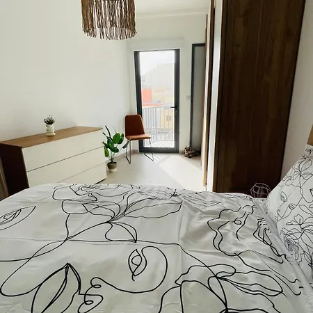 Appartement Modern And Bright 2 Bedroom