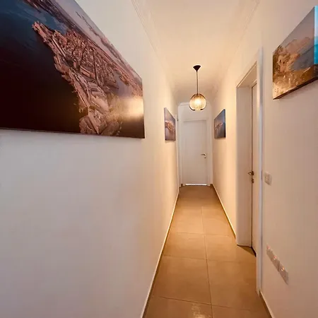 Modern And Bright 2 Bedroom * Tal-Pietà